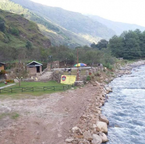 Pubber River Cottage & Camps